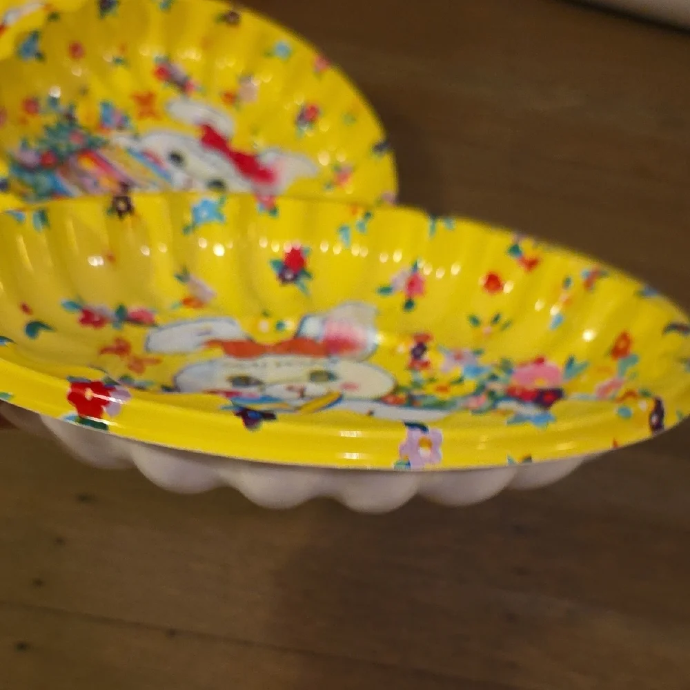 Bunny Party Plates/ Tray/ Bowls With Scalloped Edges. Set 4  Easter/ Spring